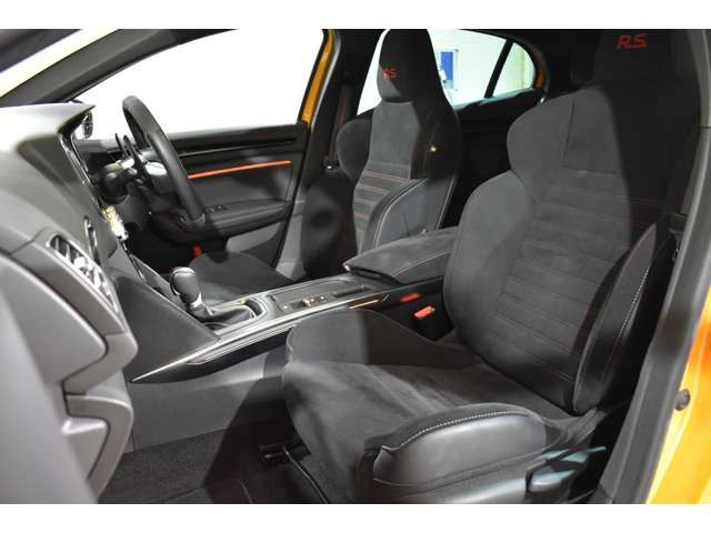 RENAULT MEGANE HATCH 2022 Image 31