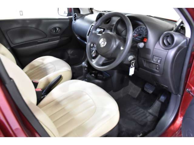 MITSUOKA VIEWT 2013 Image 31