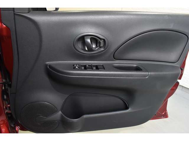 MITSUOKA VIEWT 2013 Image 31