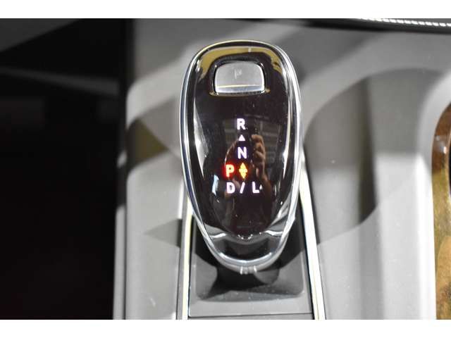 CADILLAC ESCALADE 2023 Image 31