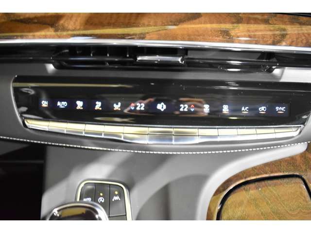 CADILLAC ESCALADE 2023 Image 31