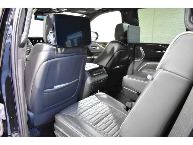 CADILLAC ESCALADE 2023 Image 31