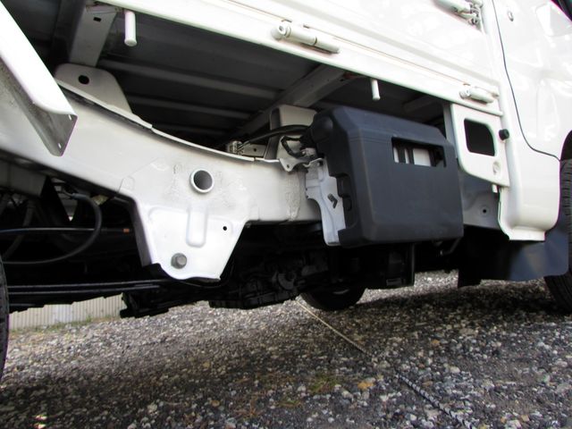 DAIHATSU HIJET TRUCK 4WD 2019 Image 31