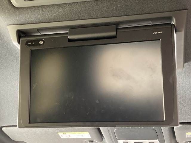 TOYOTA ESQUIRE HYBRID 2017 Image 31