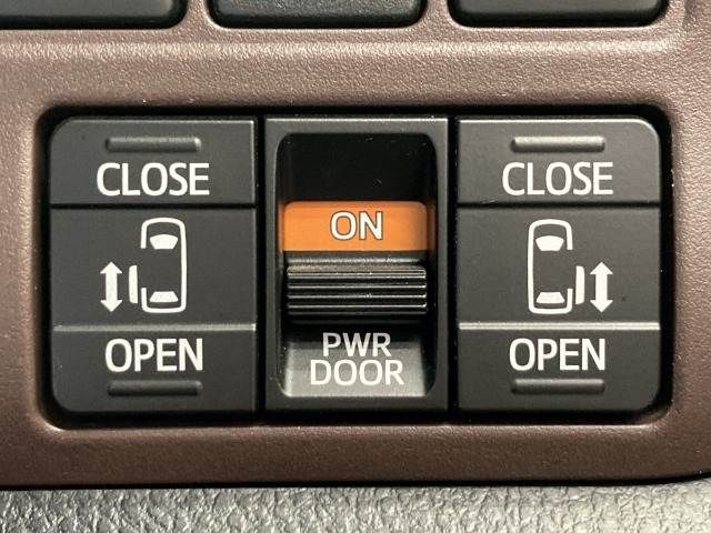 TOYOTA ESQUIRE HYBRID 2017 Image 31