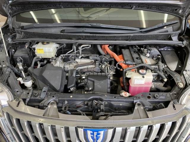 TOYOTA ESQUIRE HYBRID 2017 Image 31