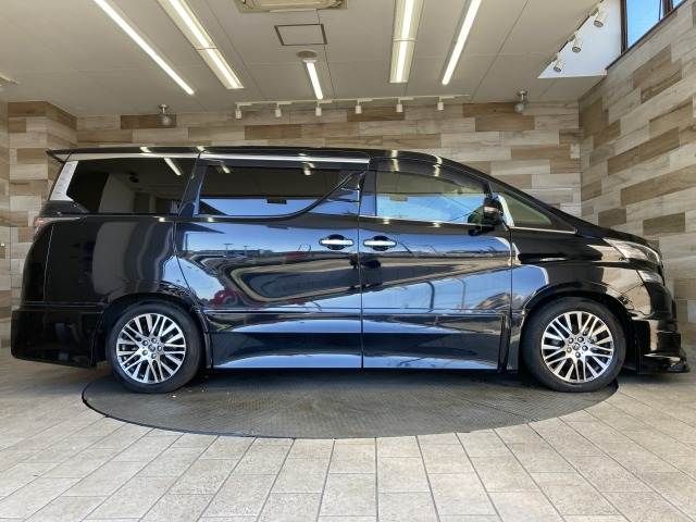 TOYOTA VELLFIRE 2017 Image 31