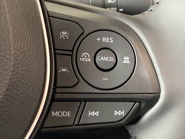 TOYOTA COROLLA CROSS HYBRID 2023 Image 31