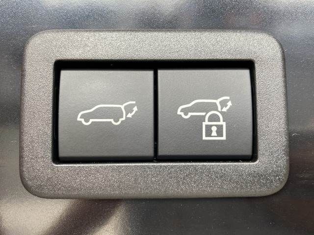 TOYOTA COROLLA CROSS HYBRID 2023 Image 31