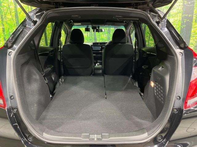 HONDA FIT HYBRID 2017 Image 31