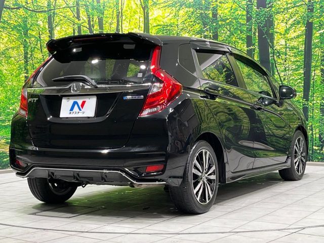 HONDA FIT HYBRID 2017 Image 31