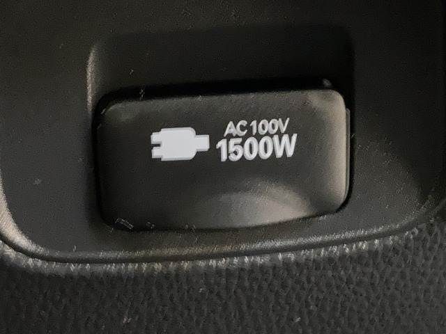 TOYOTA NOAH HYBRID 2023 Image 31