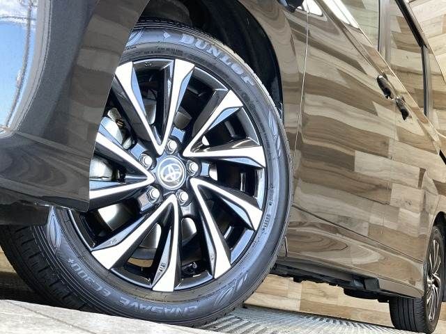 TOYOTA NOAH HYBRID 2023 Image 31