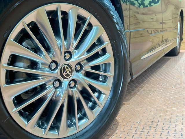 TOYOTA ALPHARD HYBRID 4WD 2022 Image 31