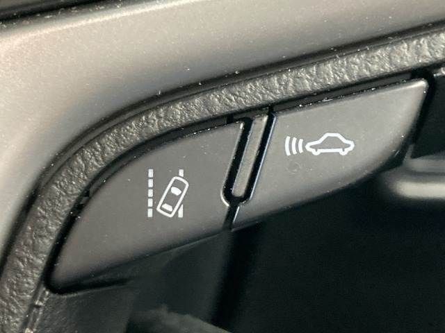 TOYOTA LANDCRUISER PRADO 2022 Image 31