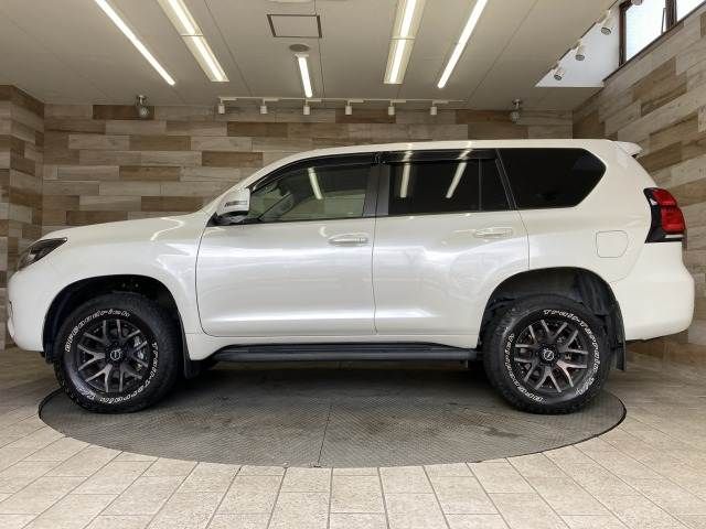 TOYOTA LANDCRUISER PRADO 2022 Image 31