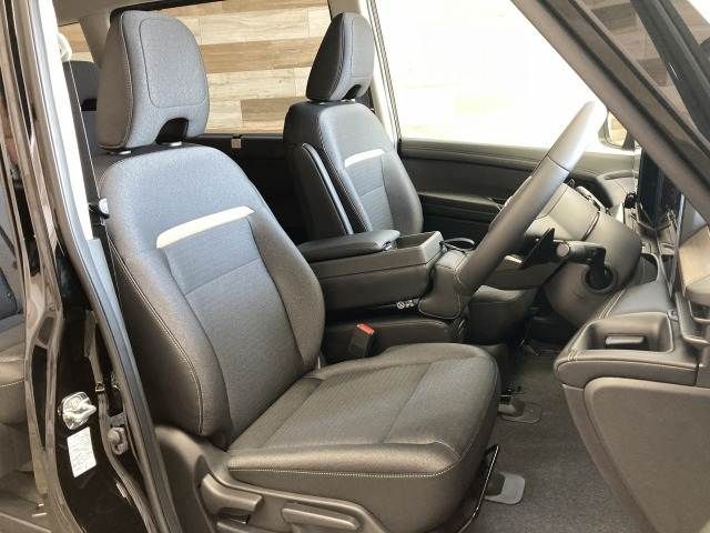 NISSAN SERENA  WG 4WD 2025 Image 31