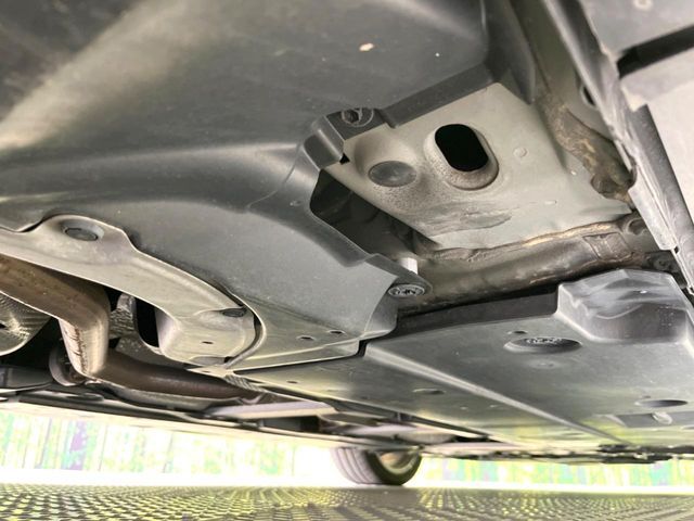 TOYOTA COROLLA TOURING HYBR 2019 Image 31