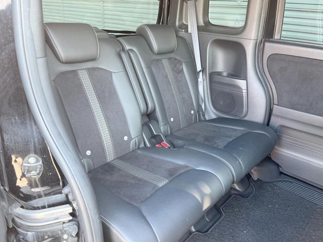 HONDA N BOX CUSTOM 2021 Image 31