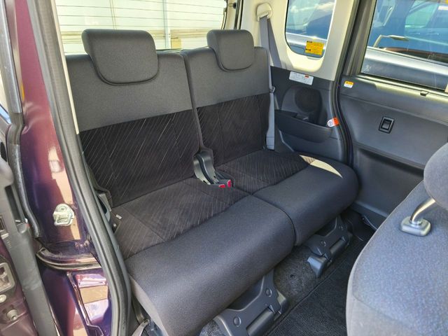 DAIHATSU TANTO CUSTOM 2015 Image 31