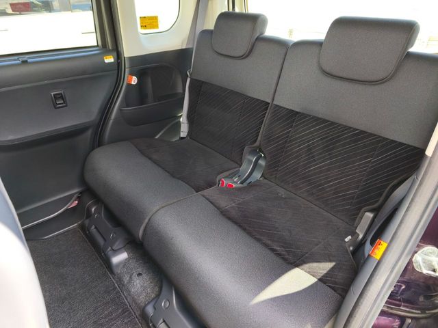 DAIHATSU TANTO CUSTOM 2015 Image 31