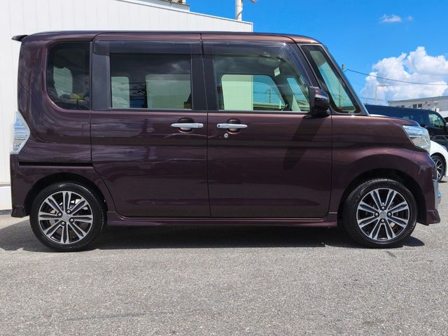 DAIHATSU TANTO CUSTOM 2015 Image 31