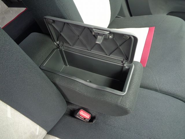 TOYOTA PASSO 2017 Image 31