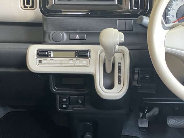 SUZUKI WAGON R SMILE 2023 Image 31