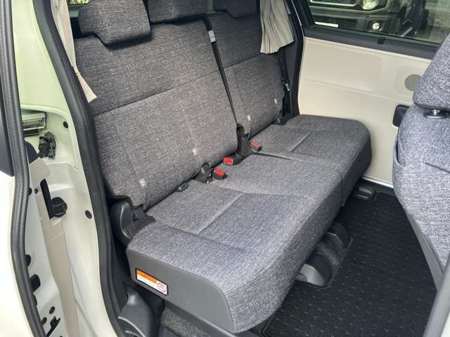 TOYOTA SIENTA HYBRID 2022 Image 31