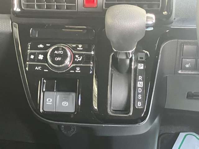 DAIHATSU TANTO CUSTOM 2023 Image 31