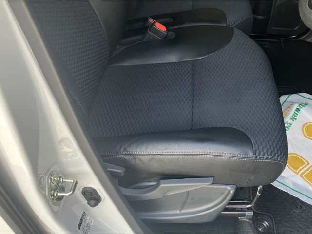 DAIHATSU TANTO CUSTOM 2023 Image 31