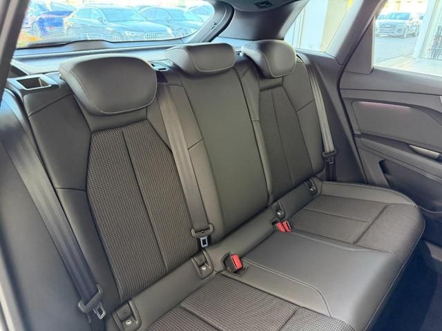 AUDI Q4 E-TRON 2024 Image 31