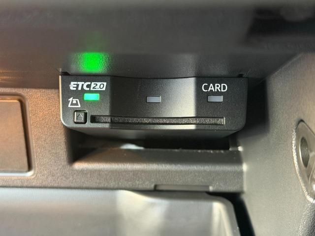 AUDI Q4 E-TRON 2024 Image 31