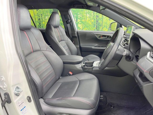 TOYOTA RAV4 PHV 2021 Image 31