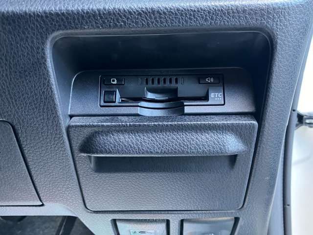 TOYOTA NOAH HYBRID 2019 Image 31