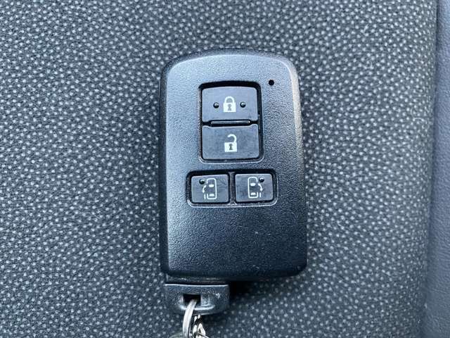 TOYOTA NOAH HYBRID 2019 Image 31