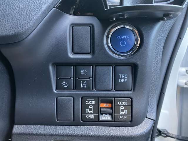 TOYOTA NOAH HYBRID 2019 Image 31