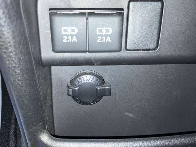 TOYOTA NOAH HYBRID 2019 Image 31