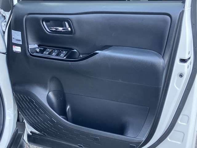 TOYOTA NOAH HYBRID 2019 Image 31