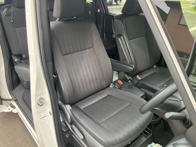 TOYOTA VOXY HYBRID 2023 Image 31