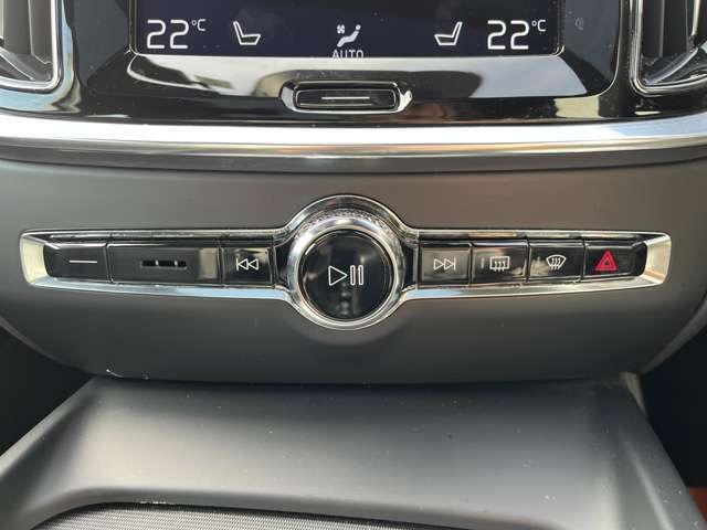 VOLVO S60 2022 Image 31