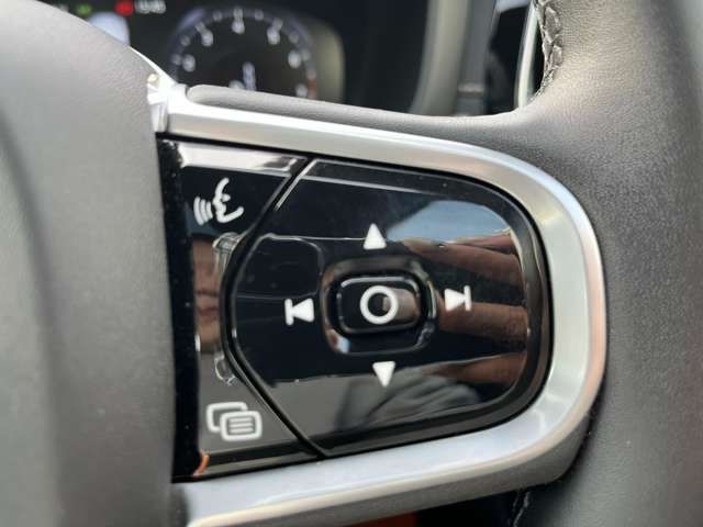 VOLVO S60 2022 Image 31