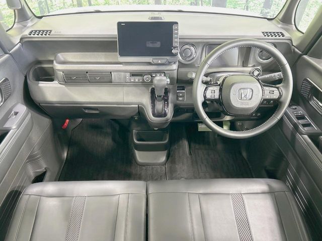 HONDA N BOX CUSTOM 2023 Image 31