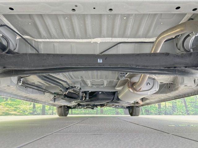 HONDA N BOX CUSTOM 2023 Image 31