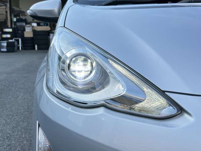 TOYOTA AQUA 2015 Image 31