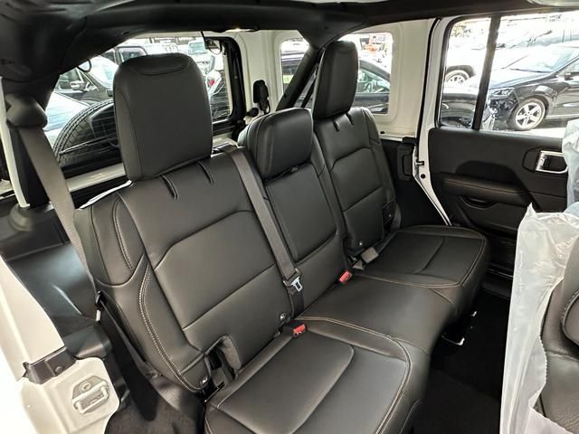 JEEP WRANGLER UNLIMI 2025 Image 31