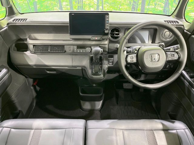 HONDA N BOX CUSTOM 2024 Image 31