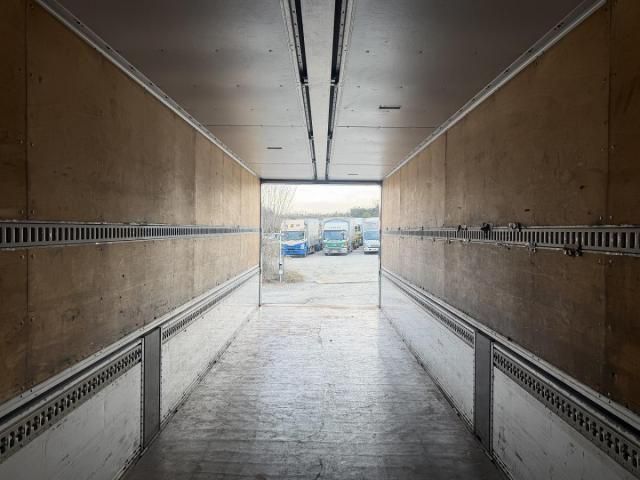 HINO PROFIA 2017 Image 31