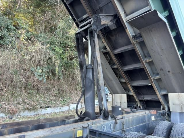 ISUZU GIGA 2005 Image 31