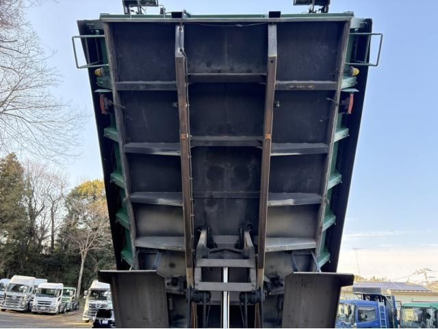 ISUZU GIGA 2005 Image 31